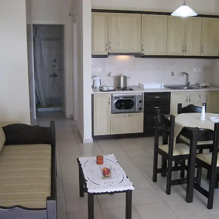 Fyri Ammos Residences Apartman *