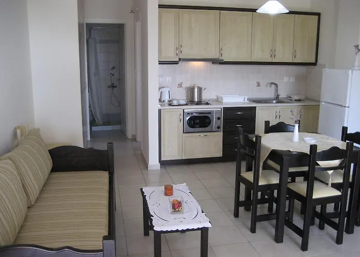 Fyri Ammos Residences Апартаменты *